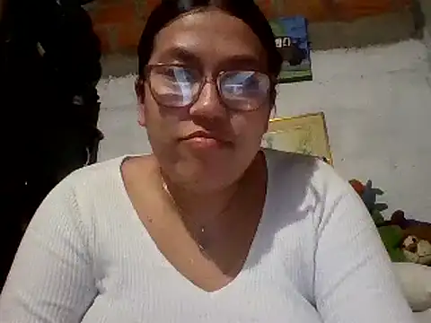 dafne19  online show from March 20, 2025, 6:52 am