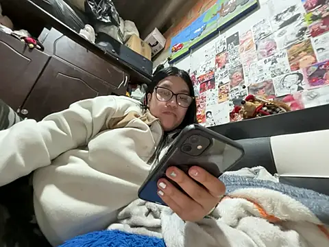 Snapshot of dafne19_ chatting on April 30, 2026, 3:46 am dafne19 online show from April 30, 2026, 3:46 am