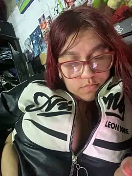 dafne19  online show from September 11, 2025, 4:12 am