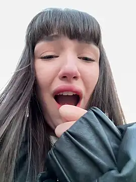 Sophie Avory online show from February 19, 2025, 2:55 pm