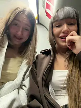 Sophie Avory online show from February 8, 2026, 5:21 pm