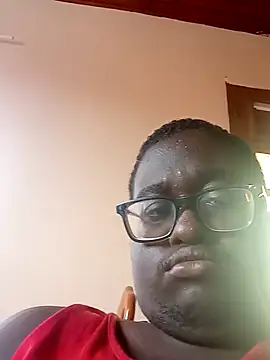 Jeanlaurent972 online show from October 11, 2025, 3:02 pm