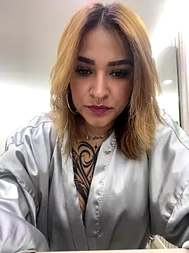 Snapshot of CyntiaAdams chatting on September 8, 2025, 6:29 pm CyntiaAdams online show from September 8, 2025, 6:29 pm