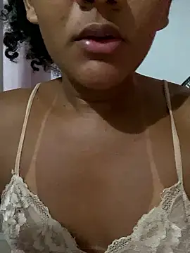 alexatransgata online show from December 17, 2025, 2:05 am