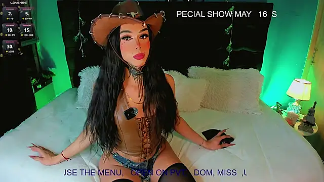 CALLME GODDESS  online show from May 11, 2026, 9:10 am