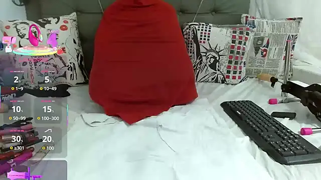 Snapshot of katysquirtdirty chatting on January 11, 2026, 10:33 am katysquirtdirty online show from January 11, 2026, 10:33 am