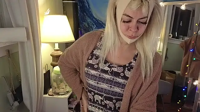 cunty tranny lydia online show from March 9, 2025, 6:28 am