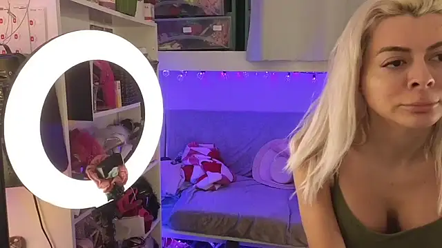 cunty tranny lydia online show from February 25, 2026, 4:23 am