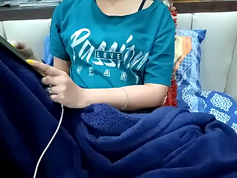 GoldnessAishu online show from December 26, 2024, 6:01 pm