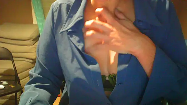 Raptor82 online show from October 7, 2025, 7:59 pm