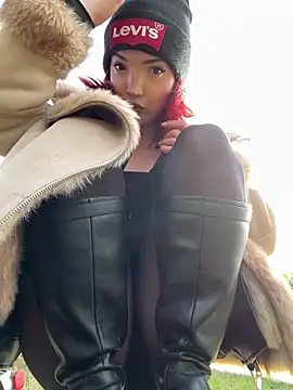 gloria01 daddy online show from March 20, 2025, 2:21 pm