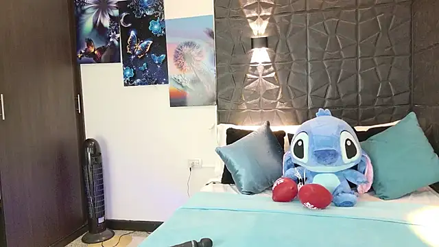 graceymilf666 online show from September 13, 2025, 11:21 am