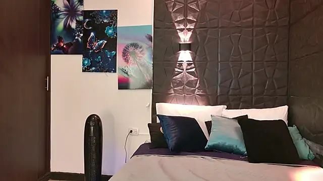 graceymilf666 online show from October 11, 2025, 11:22 am