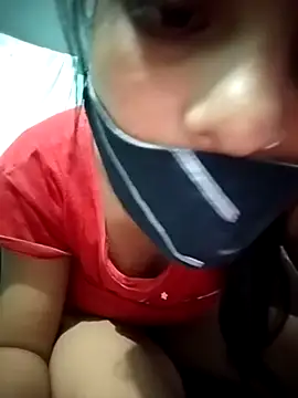 Hotty-Divya online show from September 18, 2025, 2:20 pm