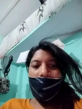 Hotty-Divya online show from September 16, 2025, 3:13 pm