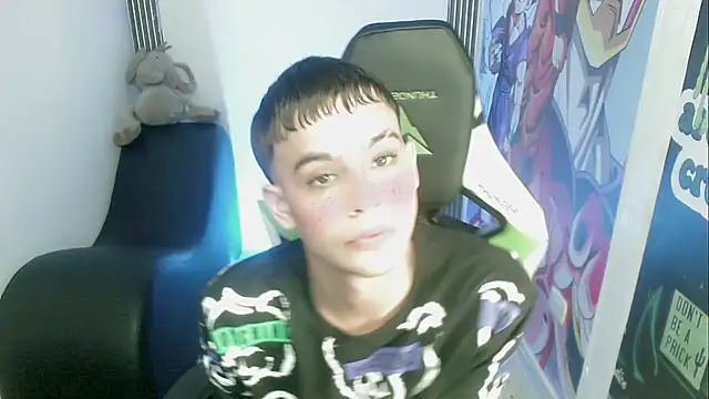 zacariasss  online show from December 3, 2024, 4:31 am