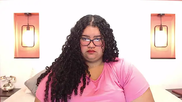 Miley Collins online show from January 12, 2025, 2:52 pm