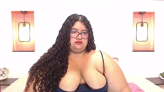 Miley Collins online show from February 19, 2025, 11:57 pm