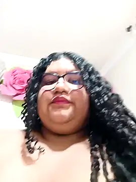 Miley Collins online show from September 29, 2025, 6:24 pm