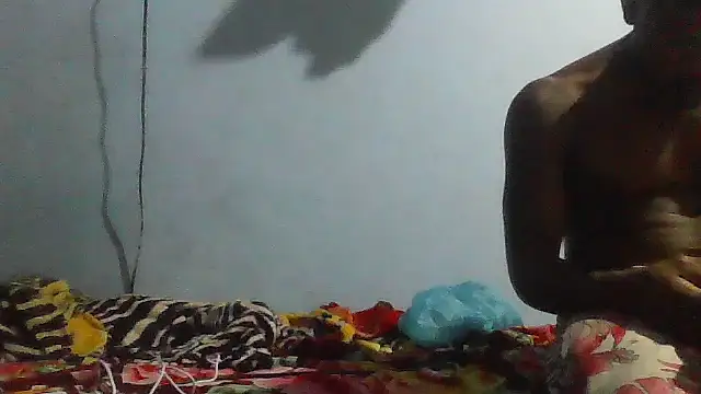 Snapshot of thasmyni chatting on October 11, 2025, 12:44 am thasmyni online show from October 11, 2025, 12:44 am