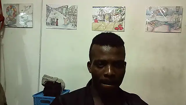 yezz3011 online show from November 28, 2025, 3:28 am