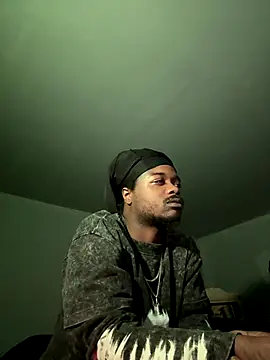 SluttyLyfe4L online show from December 16, 2025, 4:17 am