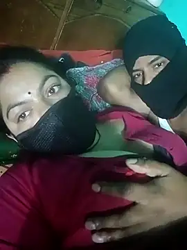 Lustyful Couple online show from January 22, 2025, 11:53 pm