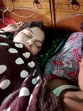 Lustyful Couple online show from January 11, 2025, 9:46 pm