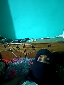 Lustyful Couple online show from January 9, 2025, 9:47 pm