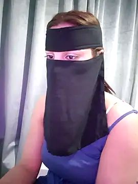 Snapshot of _arabica_ chatting on November 18, 2025, 6:22 pm arabica online show from November 18, 2025, 6:22 pm