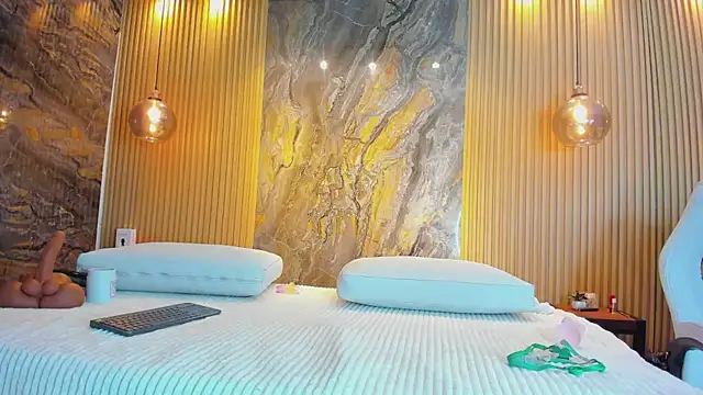 nathassa grant online show from March 17, 2025, 2:45 pm