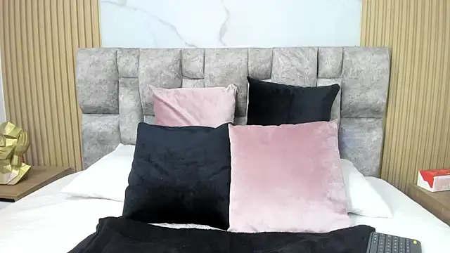 Khalifa fletcher online show from March 18, 2025, 10:37 pm