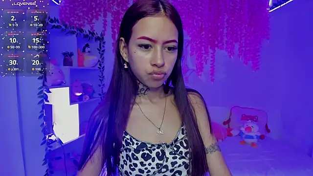 Snapshot of cat_kitty18_ chatting on July 11, 2026, 6:08 pm cat kitty18 online show from July 11, 2026, 6:08 pm