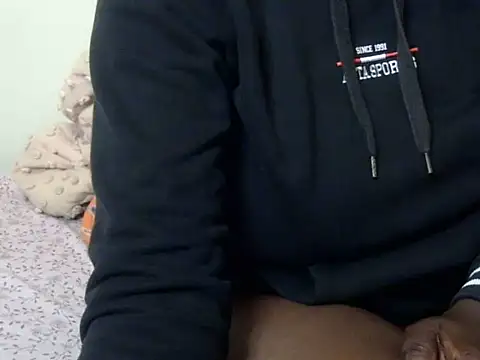 Big boobyy online show from November 6, 2025, 9:19 pm