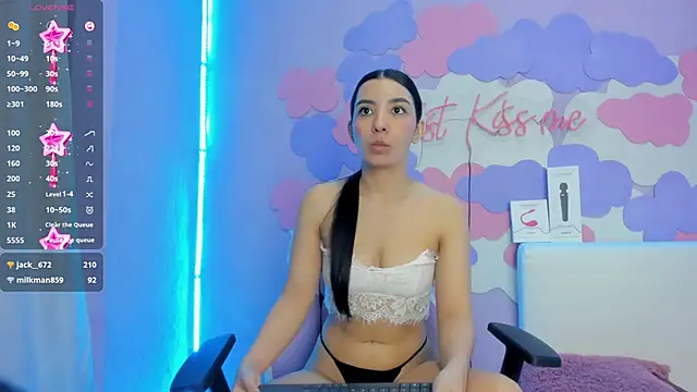 Sara LatinLady online show from December 14, 2024, 6:24 am