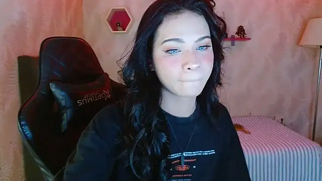 Snapshot of andy_bell_x chatting on October 22, 2025, 5:07 am andy bell x online show from October 22, 2025, 5:07 am