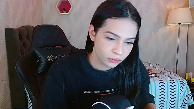 Snapshot of andy_bell_x chatting on September 15, 2025, 6:03 am andy bell x online show from September 15, 2025, 6:03 am