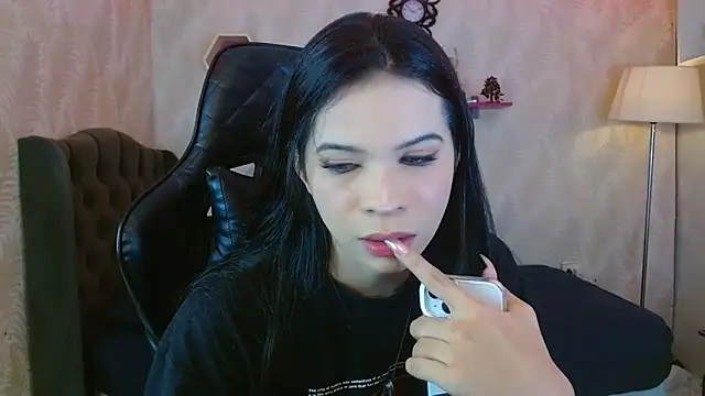 Snapshot of andy_bell_x chatting on October 15, 2025, 3:16 am andy bell x online show from October 15, 2025, 3:16 am