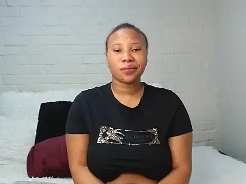 DrippinCaramelCutie online show from March 4, 2025, 4:06 am