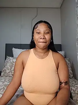 DrippinCaramelCutie online show from May 19, 2026, 9:22 pm