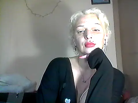 MaryJane441 online show from February 20, 2026, 10:12 pm