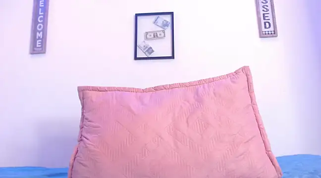 Snapshot of harrytomson_1 chatting on March 3, 2025, 4:32 am harrytomson 1 online show from March 3, 2025, 4:32 am