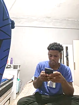 Snapshot of Percybr4561 chatting on November 17, 2025, 11:14 am Percybr4561 online show from November 17, 2025, 11:14 am