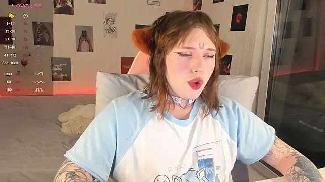 Spliti moon online show from November 23, 2025, 1:54 pm