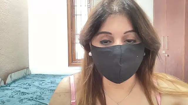 Snapshot of sassypooja chatting on May 15, 2026, 6:33 am sassypooja online show from May 15, 2026, 6:33 am