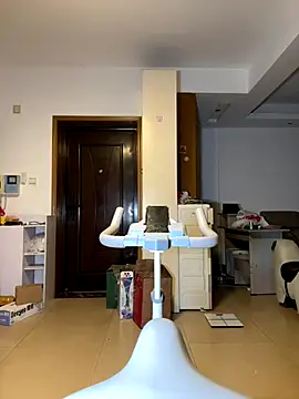 Tastemystrawberry online show from October 10, 2025, 2:51 pm