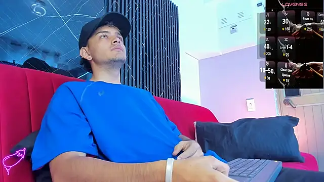 Snapshot of king_apolo chatting on January 24, 2025, 1:57 pm king apolo online show from January 24, 2025, 1:57 pm