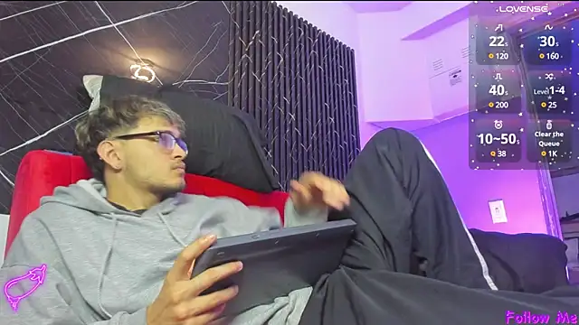 Snapshot of king_apolo chatting on December 30, 2024, 3:25 am king apolo online show from December 30, 2024, 3:25 am