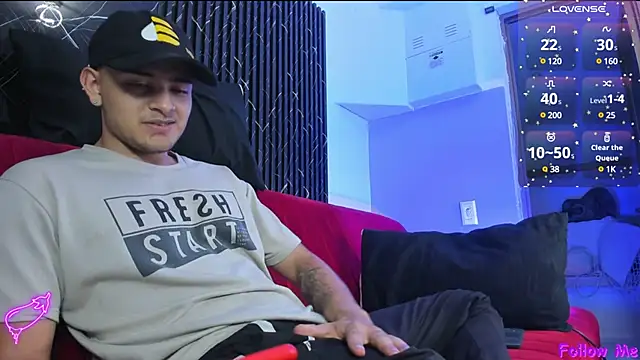 Snapshot of king_apolo chatting on December 14, 2024, 2:22 am king apolo online show from December 14, 2024, 2:22 am