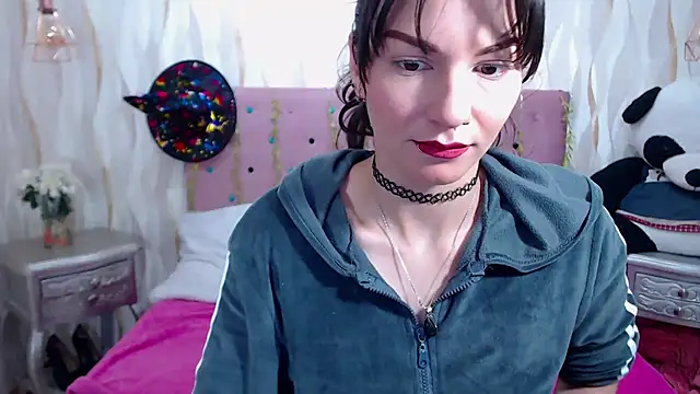 AnnieSoul online show from October 24, 2025, 2:16 pm